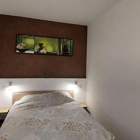 F2 - Zen & Cozy Apartment